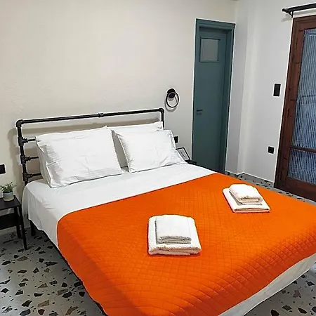 Hotel Yalla Chorefto - & Fun